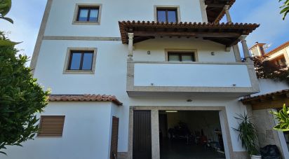 Lodge T4 in Quintiães E Aguiar of 241 m²