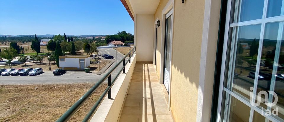 Apartamento T3 em Montalvo de 109 m²