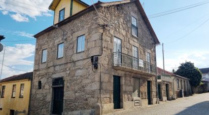 Traditional house T4 in Lajeosa do Mondego of 194 m²