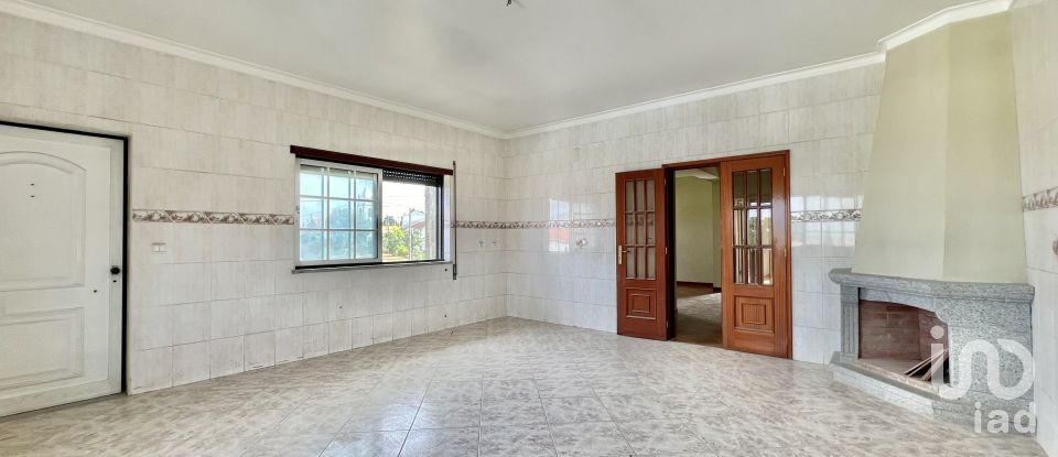 Casa T2 em Sezures de 227 m²