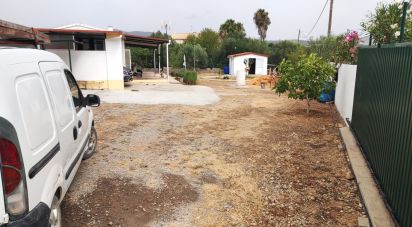 Terreno em Moncarapacho e Fuseta de 760 m²