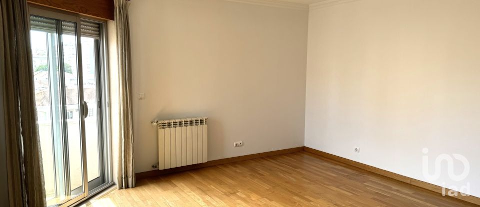 Apartment T1 in Alvalade of 60 m²