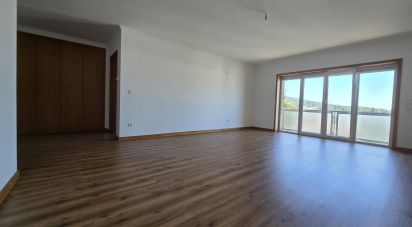 Apartamento T3 em Creixomil de 147 m²