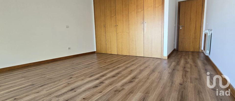 Apartamento T3 em Creixomil de 147 m²