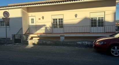 House T4 in Aljubarrota of 280 m²