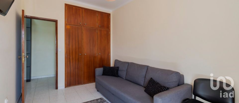 Apartment T2 in Alto do Seixalinho, Santo André e Verderena of 63 m²