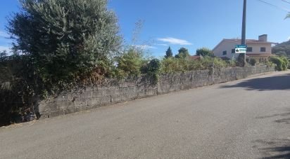 Land in Cornes of 940 m²