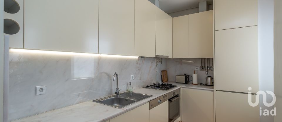 Appartement T2 à Misericórdia de 103 m²