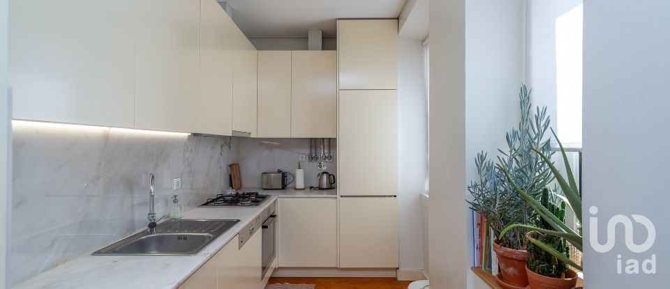 Apartamento T2 em Misericórdia de 103 m²