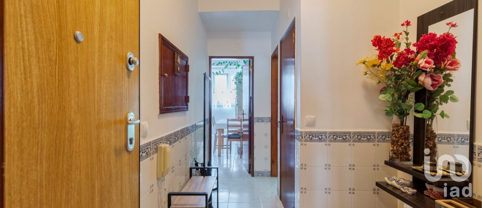 Apartment T2 in Alto do Seixalinho, Santo André e Verderena of 65 m²