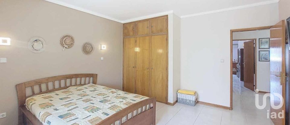 Apartamento T2 em Albufeira e Olhos de Água de 124 m²