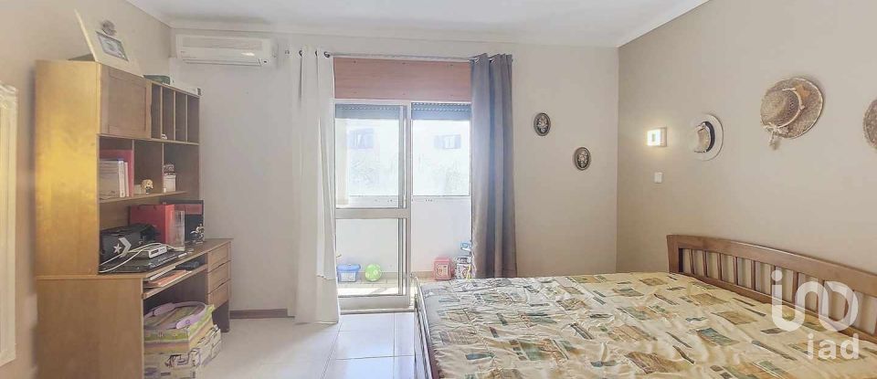 Apartamento T2 em Albufeira e Olhos de Água de 124 m²