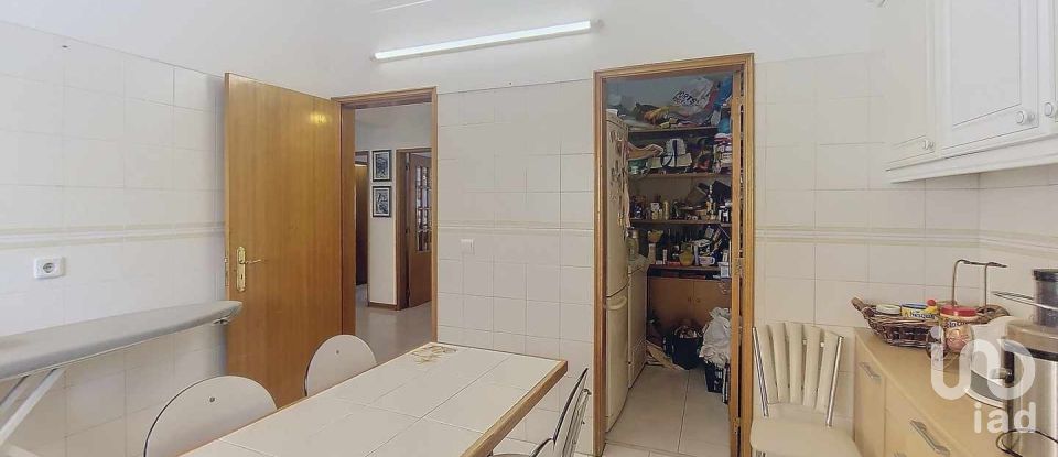 Apartamento T2 em Albufeira e Olhos de Água de 124 m²