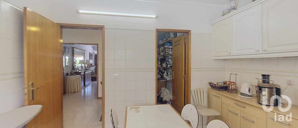 Apartamento T2 em Albufeira e Olhos de Água de 124 m²