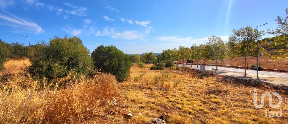 Terrain à Luz de Tavira e Santo Estêvão de 565 m²