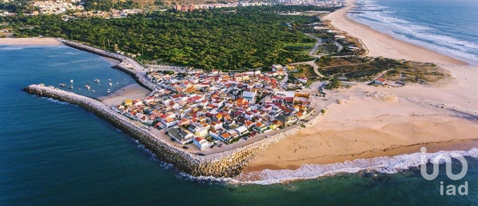 Casa de Cidade T3 em Caparica e Trafaria de 50 m²