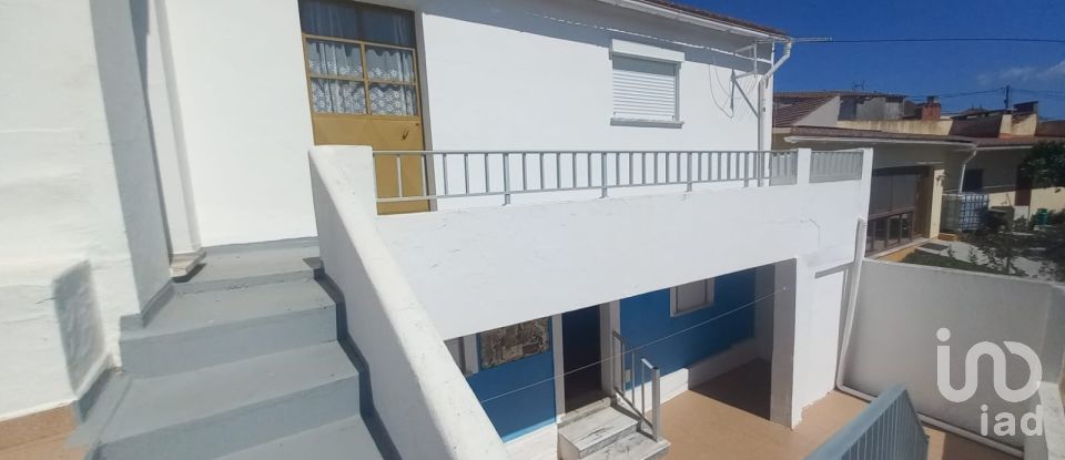 Maison de village T2 à Cadaval e Pêro Moniz de 64 m²