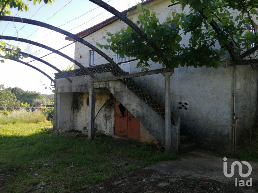 Casa de aldeia T2 em Vila Facaia de 160 m²