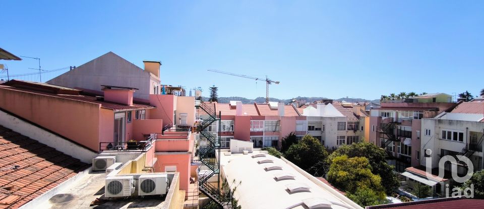 Duplex T3 em Alcântara de 95 m²