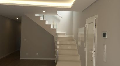 Casa T3 em Quinta do Conde de 130 m²