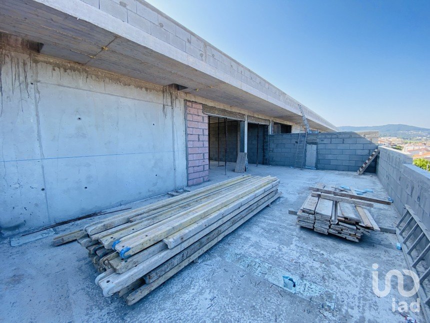 Bâtiment T3 à Vila Nova De Cerveira E Lovelhe de 117 m²