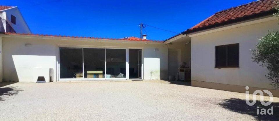 Maison T3 à Santa Marta de Portuzelo de 500 m²