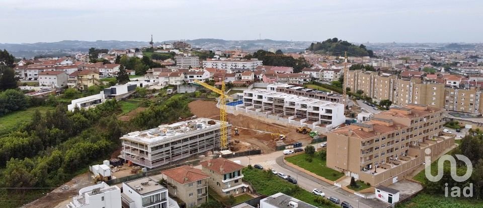 Apartamento T2 em Gondomar (São Cosme), Valbom e Jovim de 112 m²