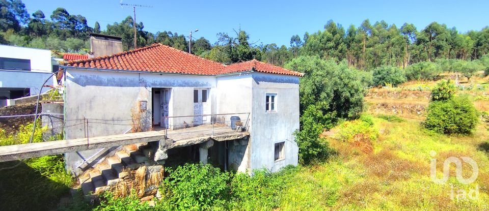 Casa de aldeia T3 em Santa Marta de Portuzelo de 228 m²