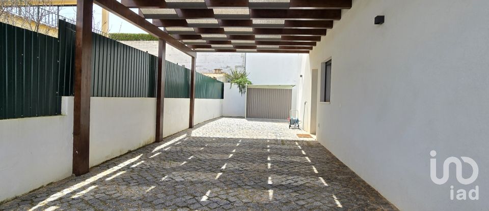 House T4 in Portimão of 229 m²