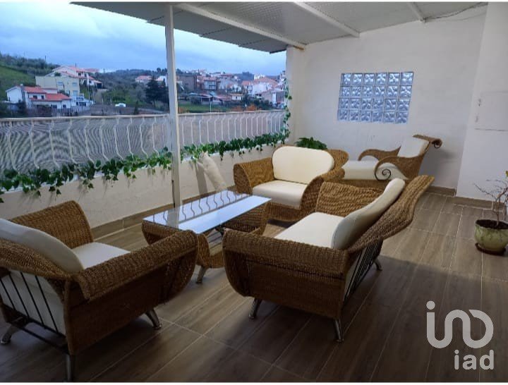 Casa T2 em Freixo de Espada à Cinta e Mazouco de 55 m²