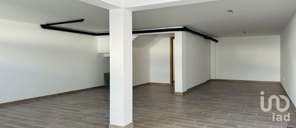 Habitação T3 em Montenegro de 210 m²