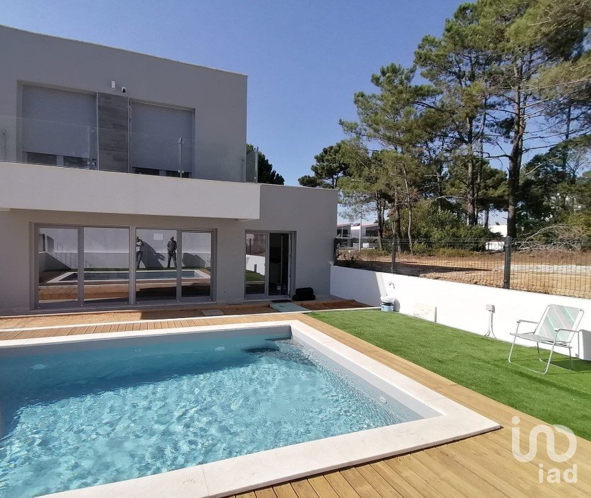 Casa / Villa T4 em Sesimbra (Castelo) de 186 m²