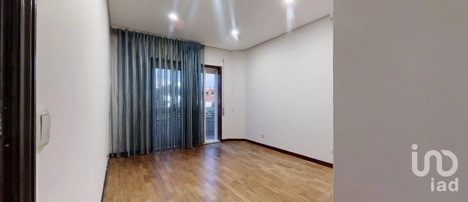 Duplex T3 à Gondomar (São Cosme), Valbom e Jovim de 137 m²