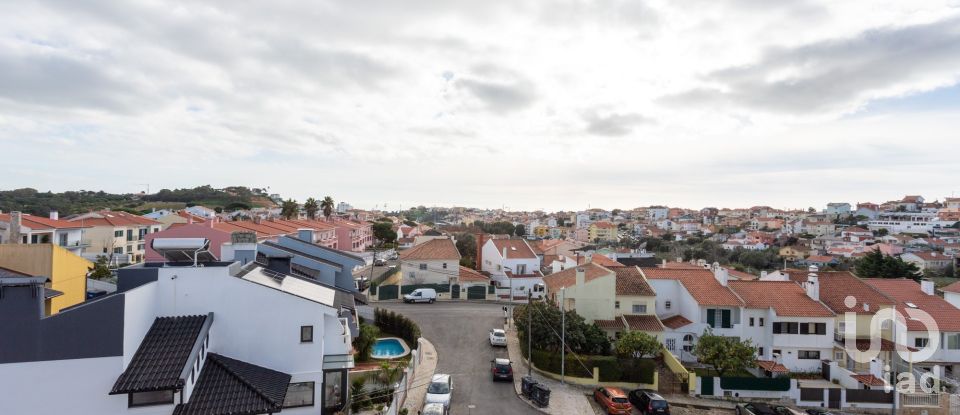 Duplex T4 in Cascais e Estoril of 135 m²