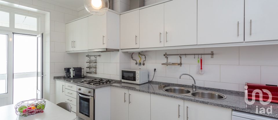 Apartamento T3 em Santo António de 178 m²