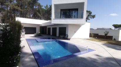 House T4 in Sesimbra (Castelo) of 170 m²