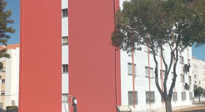 Apartamento T4 em Carregado e Cadafais de 80 m²