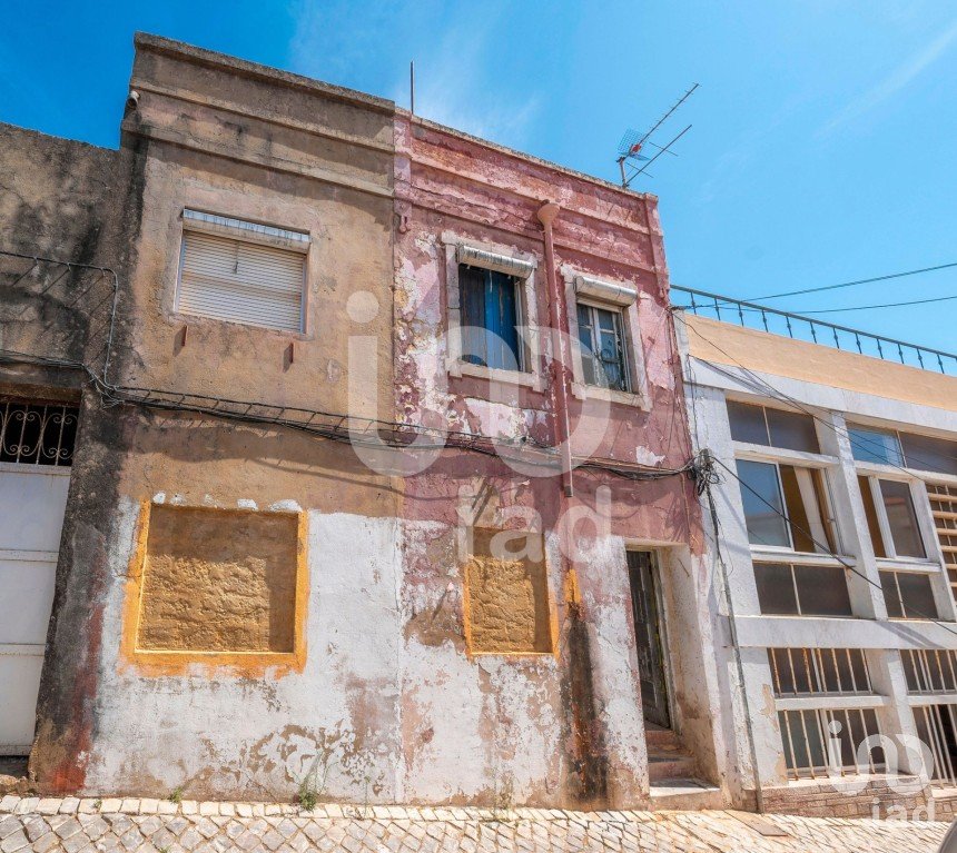 Casa tradicional T1 em Loulé (São Clemente) de 56 m²