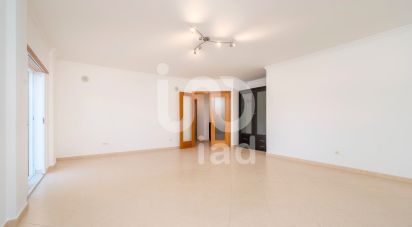 Apartamento T2 em Loulé (São Clemente) de 100 m²