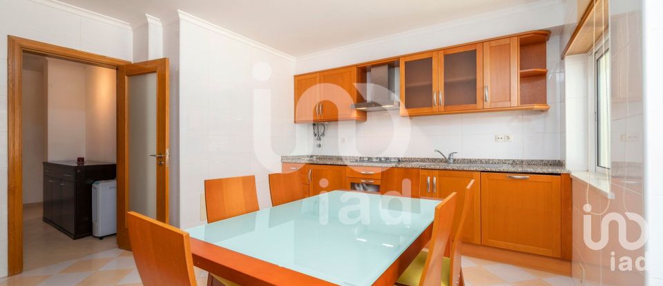 Apartamento T2 em Loulé (São Clemente) de 100 m²