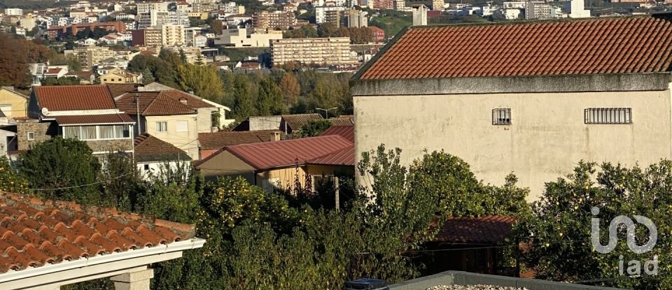 Gîte T5 à Peso da Régua e Godim de 255 m²