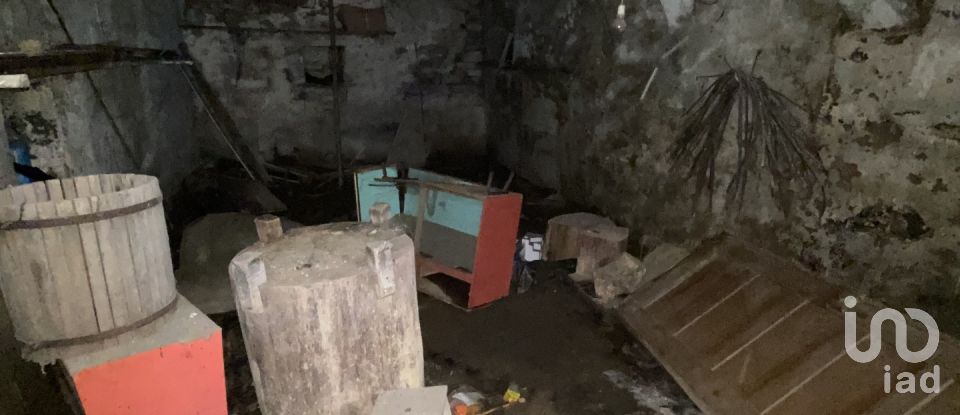 Casa T5 em Peso da Régua e Godim de 255 m²