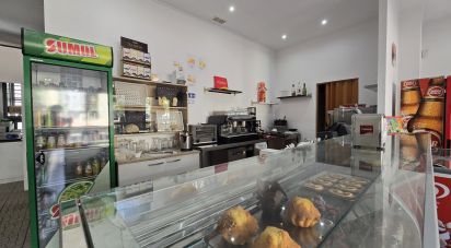 Shop / premises commercial in Olivais of 50 m²