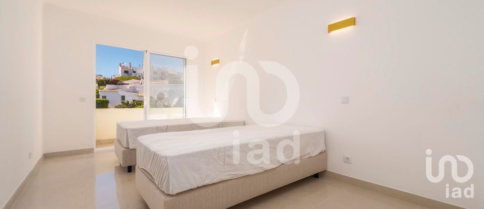 Lodge T3 in Albufeira e Olhos de Água of 186 m²