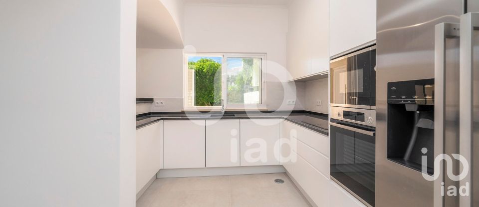 Casa T3 em Albufeira e Olhos de Água de 186 m²