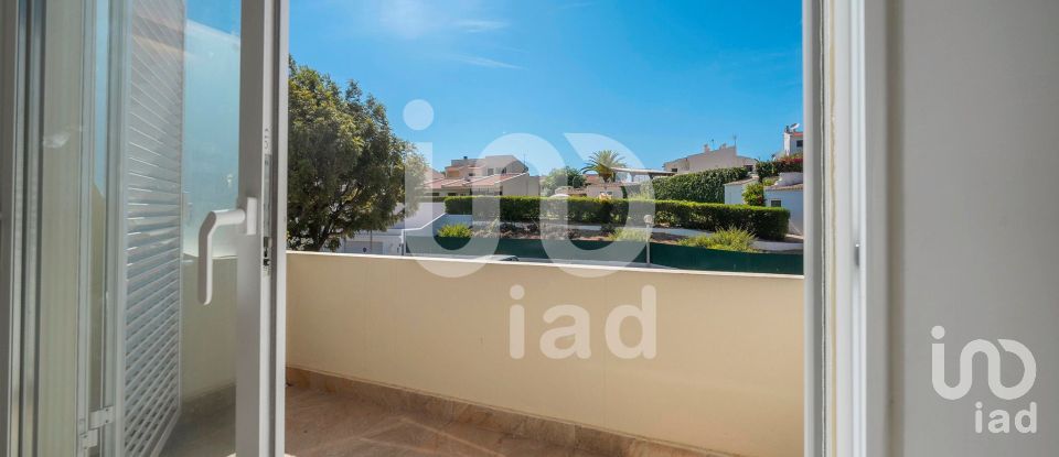 Casa T3 em Albufeira e Olhos de Água de 186 m²