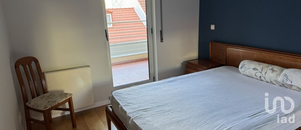 Apartment T1 in Santo António of 60 m²