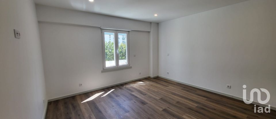 Appartement T3 à São Domingos De Benfica de 98 m²