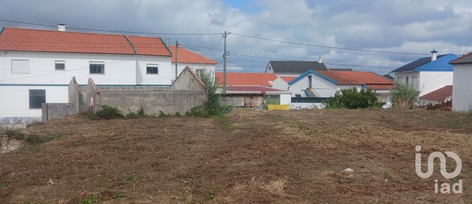 Terreno em Moita dos Ferreiros de 875 m²