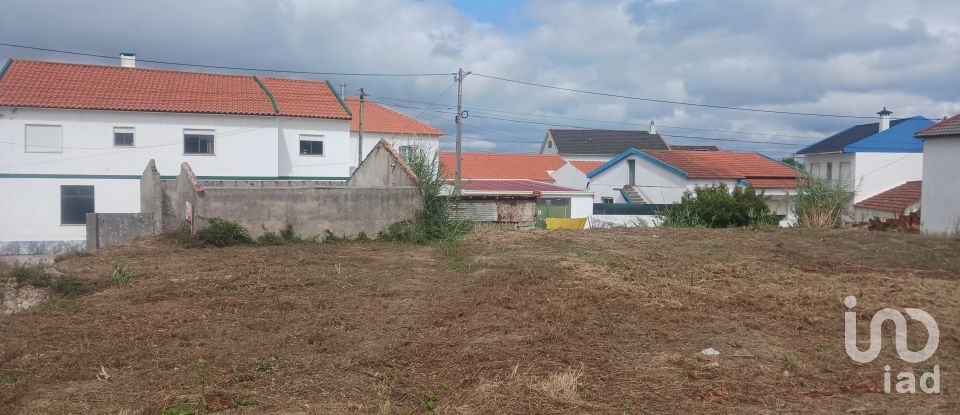 Terreno em Moita dos Ferreiros de 875 m²